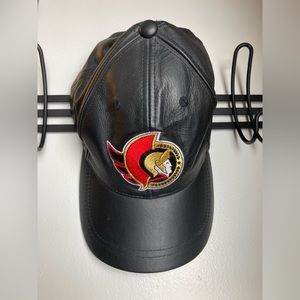 Vintage leather ottawa Senators SnapBack hat